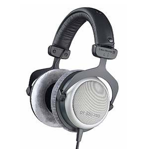 beyerdynamic-dt-880-monitoring-studio-headphones-below-300